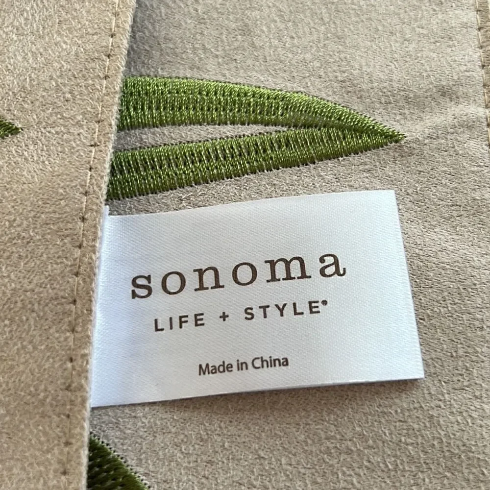 Sonoma 4 embroidered olive branch placemats.